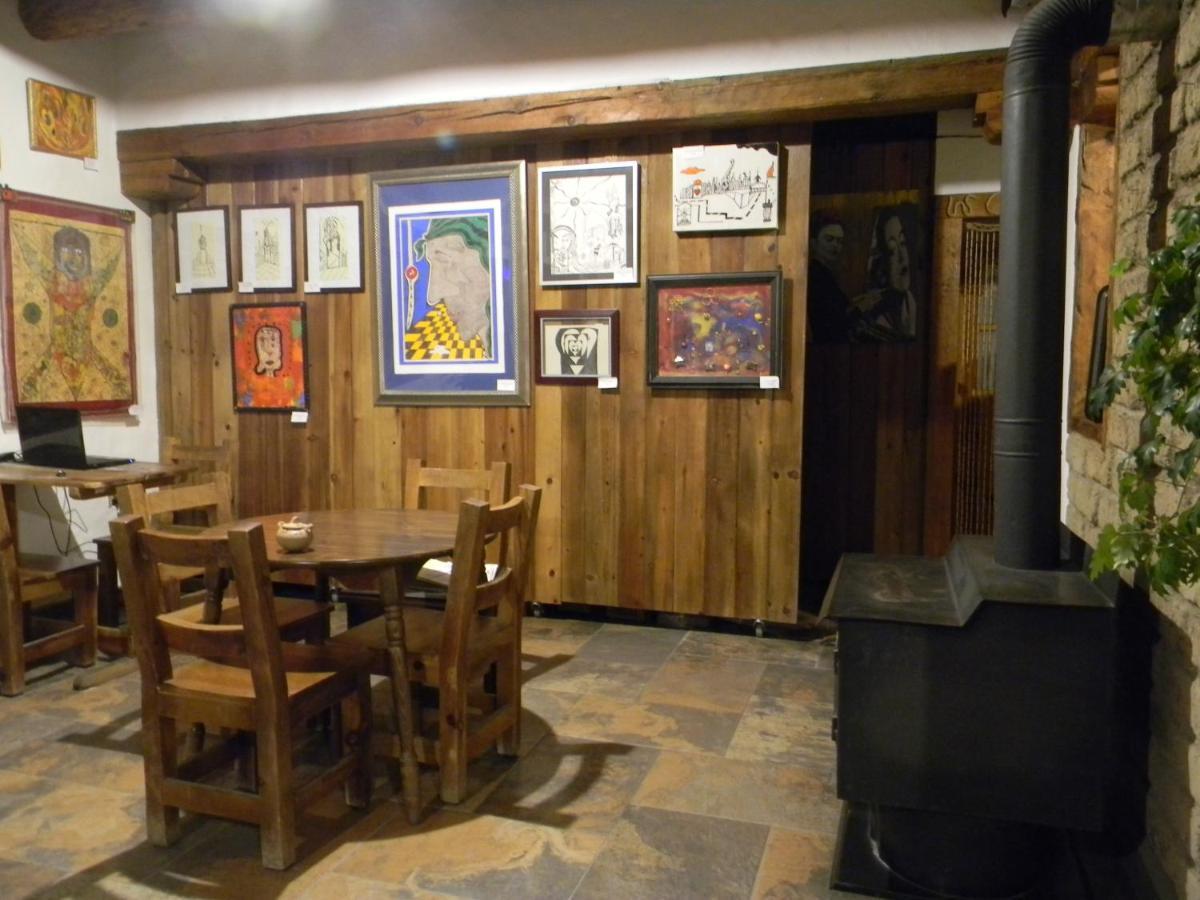 La Troje De Adobe Villa Креел Екстериор снимка