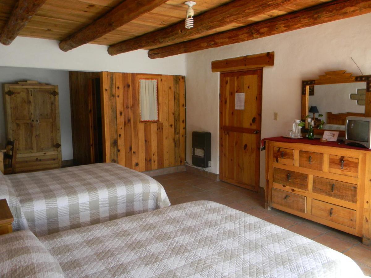 La Troje De Adobe Villa Креел Екстериор снимка