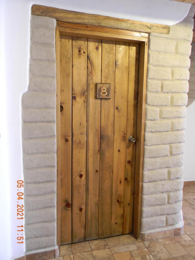 La Troje De Adobe Villa Креел Екстериор снимка