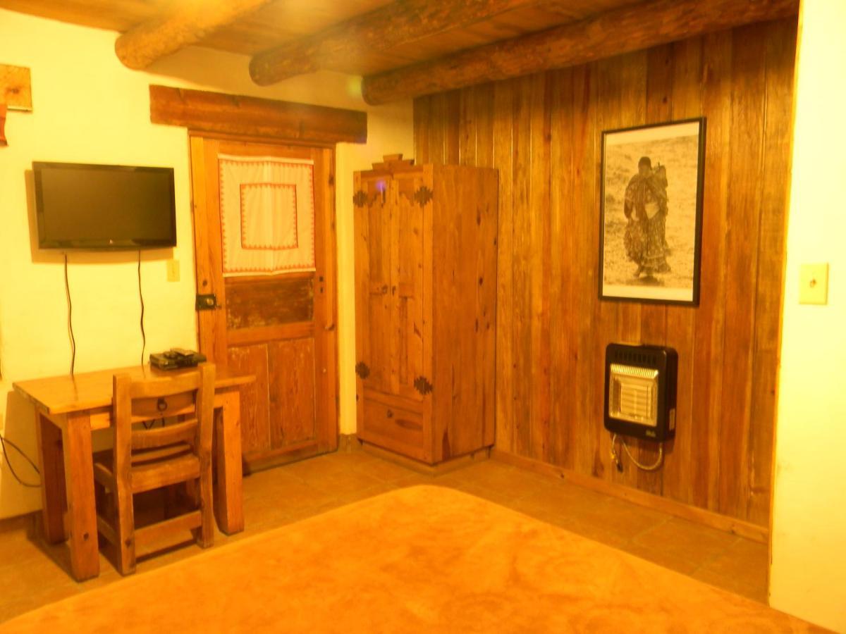 La Troje De Adobe Villa Креел Екстериор снимка
