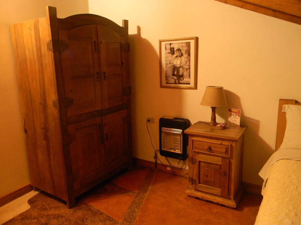 La Troje De Adobe Villa Креел Екстериор снимка